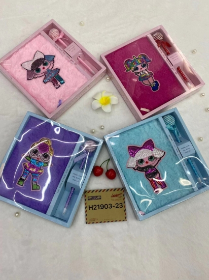 Picture of دفاتر صوف بناتي مع القلم  EGTH23-A5-1-4